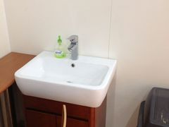 -全家便利店(东直门店)