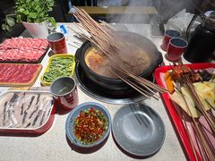 -钢管厂五区小郡肝串串香火锅(梅川路店)