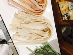 -南城十里潮汕鲜牛火锅·鲜虾生滚粥(融汇老商埠店)