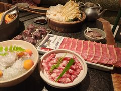 -三出山火锅(南京万象天地店)