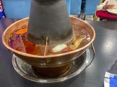 -楼外楼大刀肉传统火锅居(幸福街店)