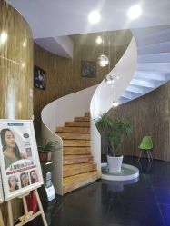 -比华利美容医院