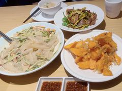 -关东小磨东北菜(上海长风大悦城店)