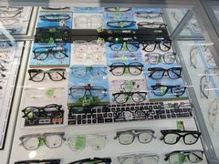 -潘多拉眼镜·蔡司依视路明月(潘家园店)