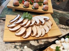 -慢丽江·云南野生菌土鸡锅(西山店)