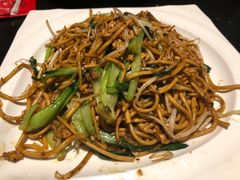 炒面-沪小胖小龙虾(淮海中路旗舰店)