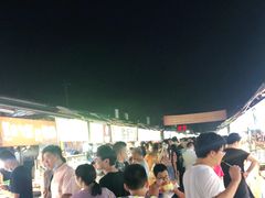 -大学城夜市大排档(凤栖路店)