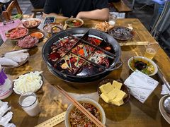-正南齊北重庆老火锅(光华村直营店)