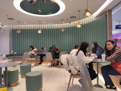 -奈雪的茶(亨特国际广场店)