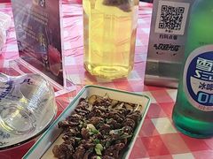 -顶峰夜宴·龙虾烧烤大排档(九江学院店)