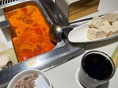 -海底捞火锅鲜切牛肉主题店(长寿路店)