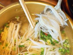 -湘力力小院·鱼汤泡饭(枫林路店)