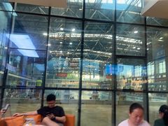 -奥冠体育华师附中恒温游泳馆