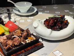 铁锄牛排-穹六人间 people 6(岳阳路店)