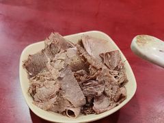 -金杨拉面王小吃面馆·牛三宝面·红烧牛肉粉