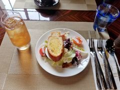 -YUE·6·西式融合餐厅(外滩六号店)
