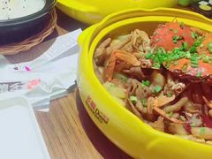 -多嘴肉蟹煲(华联店)