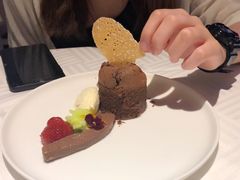 法式甜点-广州塔卢特斯法国旋转餐厅