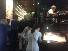 -Cau Go Vietnamese Cuisine