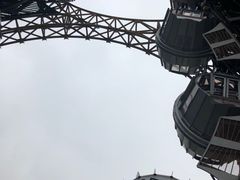 -影汇之星8字形摩天轮