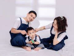 -经典婚纱摄影美学馆·私人定制