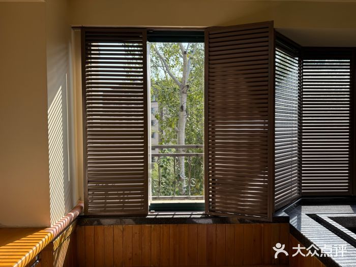 春晖园度假酒店温泉图片