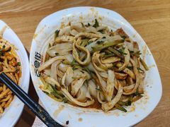 -百荣世贸商城