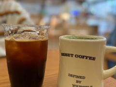 抹茶拿铁-Reset Coffee 与海咖啡