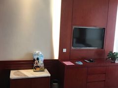 -兴芮温泉度假区