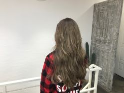 -Godhands美发设计沙龙