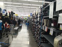 -迪卡侬(西华店)