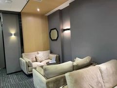 -壹点灵·心理咨询中心(中山公园店)