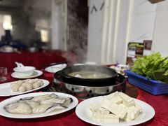 -花苑美食横琴生蚝火锅(拱北粤华路店)