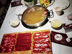 -和兴记潮汕牛肉火锅(太原街万达店)