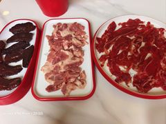 -毛辣果·贵州红酸汤牛肉火锅(西单店)