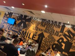 -麦当劳(汉口火车站候车室店)