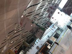 -冰纷万象滑冰场(沈阳万象城店)