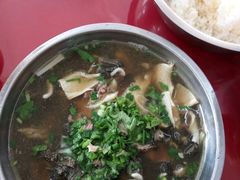 -谢老五跷脚牛肉·非遗传承店