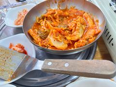 -亲昵春川鸡排(韩国美食街店)