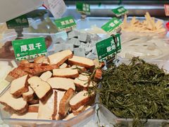 -成都你六姐·牛肉冒菜(上海环宇荟店)