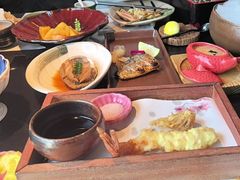 -花潮料理艺食馆(成都万象城店)