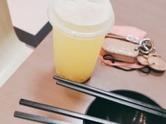 -灵芝妹子海鲜米线(瓦房店新玛特店)