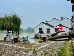 -丝绸小镇荻港古村