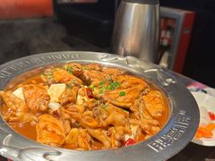 -胖哥俩肉蟹煲(华贸店)