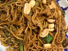 辣子鸡捞面-窄巷子陕菜馆·地道陕西菜(粉巷店)