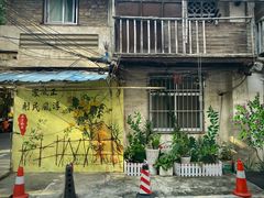 -梁阿婆廿年老牌扣肉糯米饭
