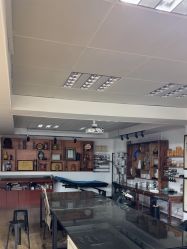 -冰岛刺青·手工穿孔·耳洞吧·专业喜纹身