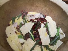 -滇香肴·云南菜蒸汽石锅鱼(云南北路店)