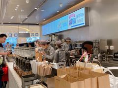 -喜茶(杭州滨江宝龙店)