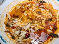 -溪雨观酸菜鱼(莘松路店)